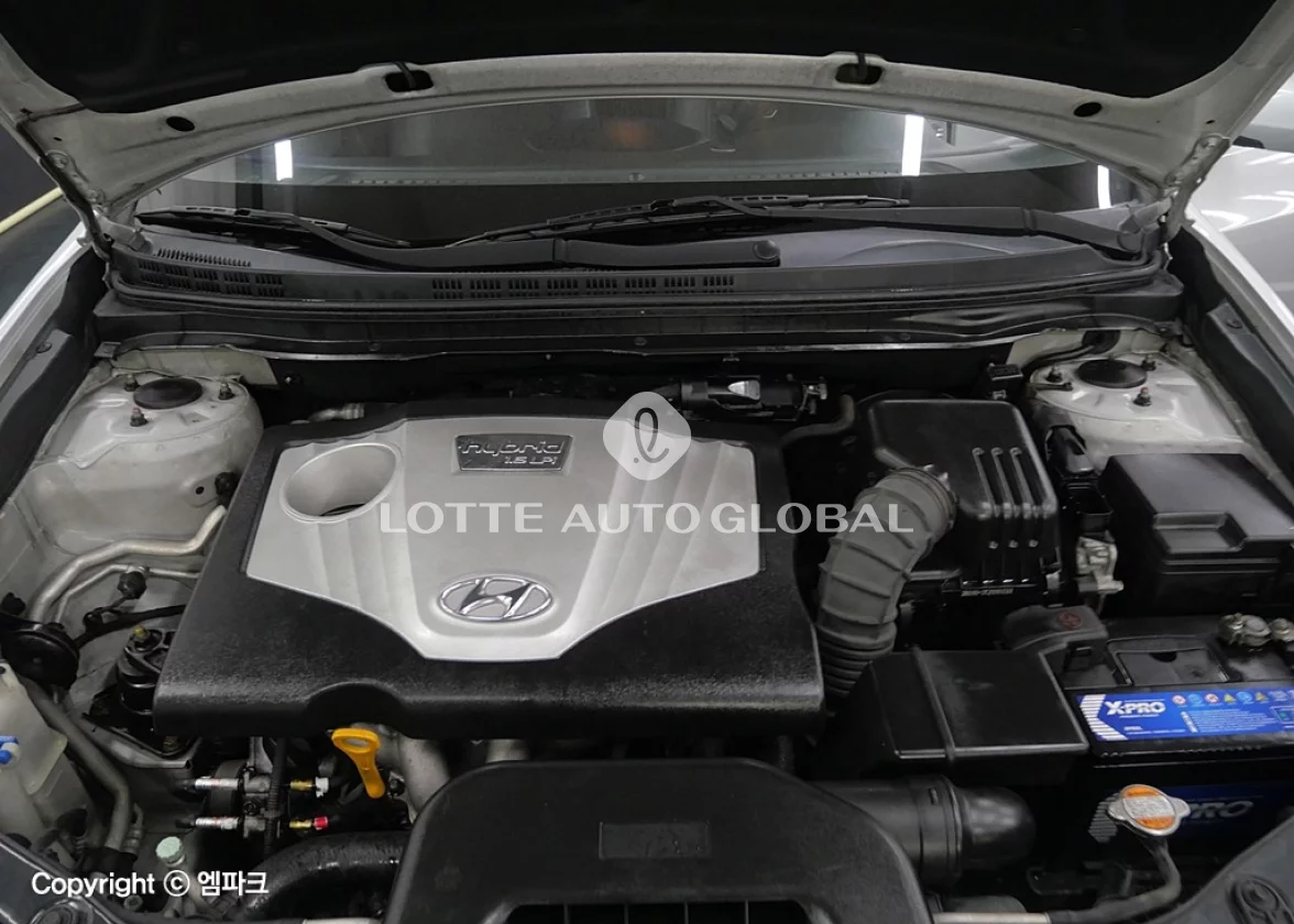 Buy Used 2010 HYUNDAI AVANTE HYBRID - LOTTE AUTOGLOBAL
