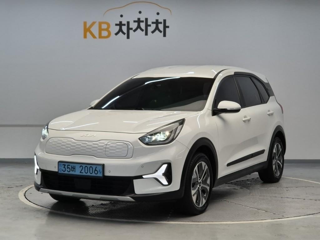 Kia Niro Plus earth