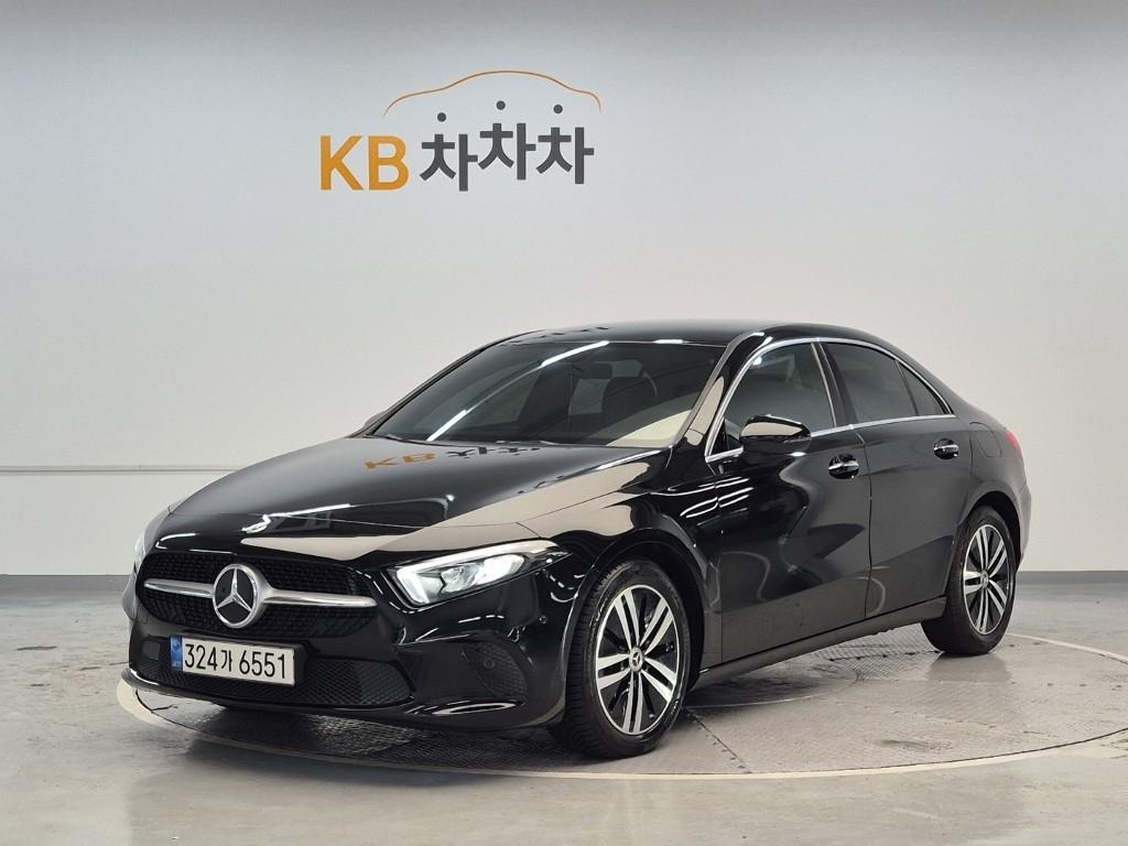 Mercedes-Benz A Class (4Gen) A220 sedan