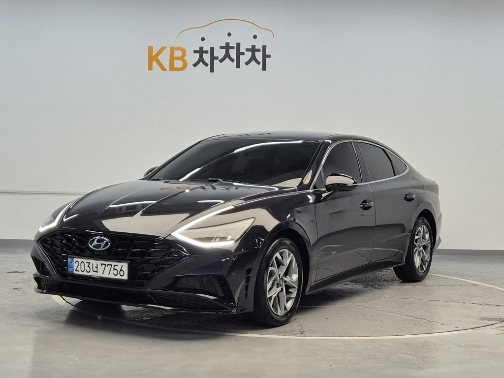 Hyundai Sonata (DN8) G2.0 Premium Plus